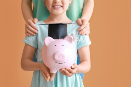 Sidnei Piva de Jesus compartilha dicas práticas para ensinar educação financeira às crianças e formar grandes investidores.