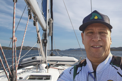 Ricardo Chimirri Candia explica como a engenharia de segurança aplicada garante conformidade com a NR-12 e previne riscos em máquinas e equipamentos.